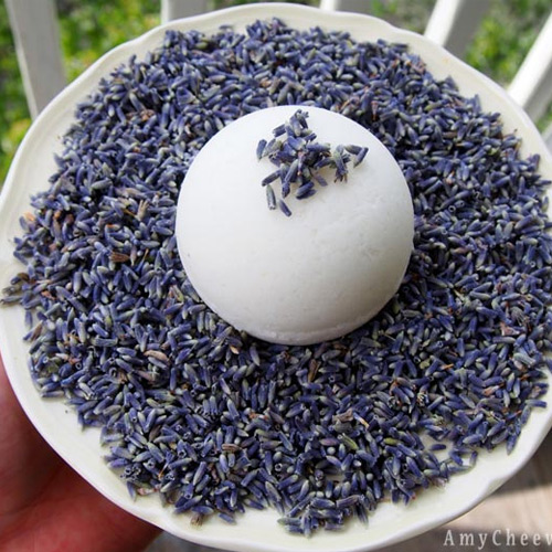 Lavender Bath Bomb