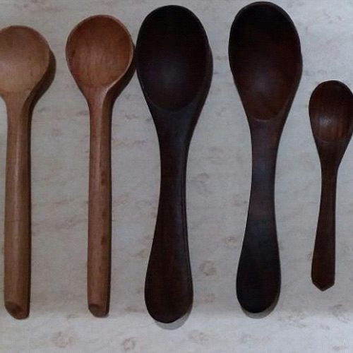 Spoon (Plastic / Wooden / Metal)